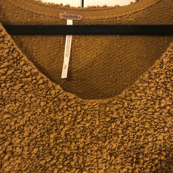 Free People Brown Fuzzy Cropped V Neck Pullover Sweater - Like New! - Picture 3 of 5